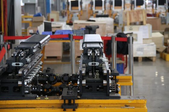 50m/Min  Redefined Telescopic Bin Telescopic Fork Forklifts Lead Precision