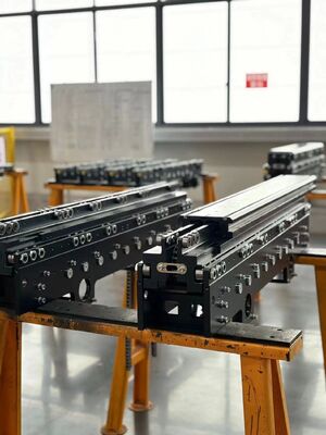 1450 X 1550 X 1650MM Pallet Telescopic Fork Double Motor Double Deep Position Fork